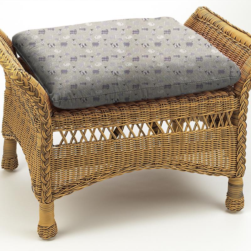 iLiv Henley Baa Baa Lavender Box Cushion