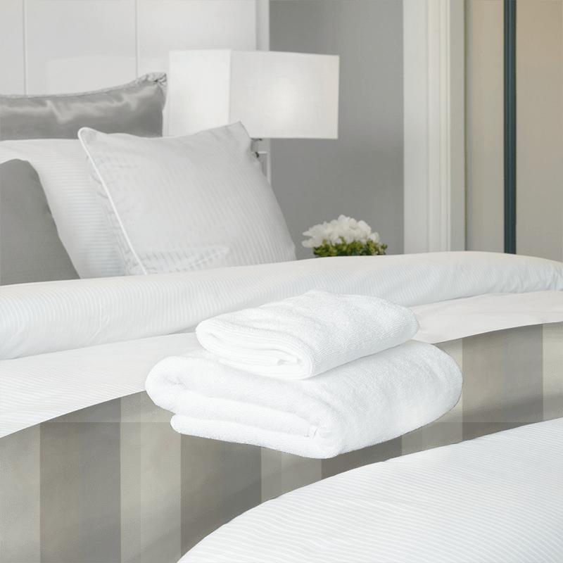 Casablanca Silver Bed Runner Casablanca Silver Bed Runner