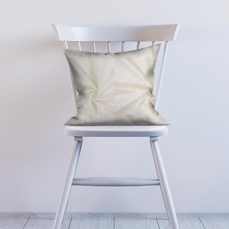 Prestigious Textiles Mayfair Mayfair Ivory Cushion