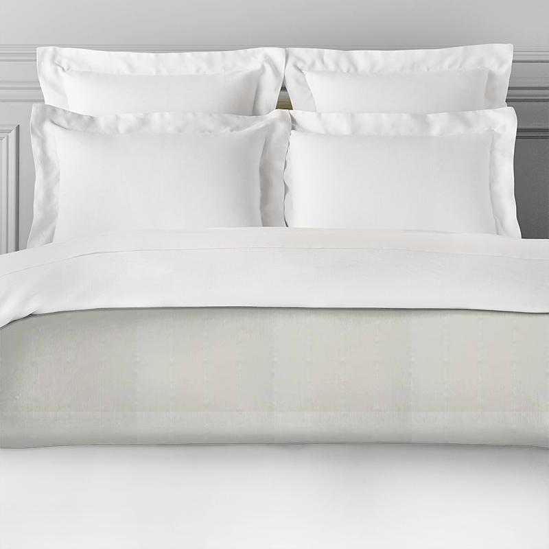 Clarke and Clarke Manor House Knowsley Ivory Bed Runner