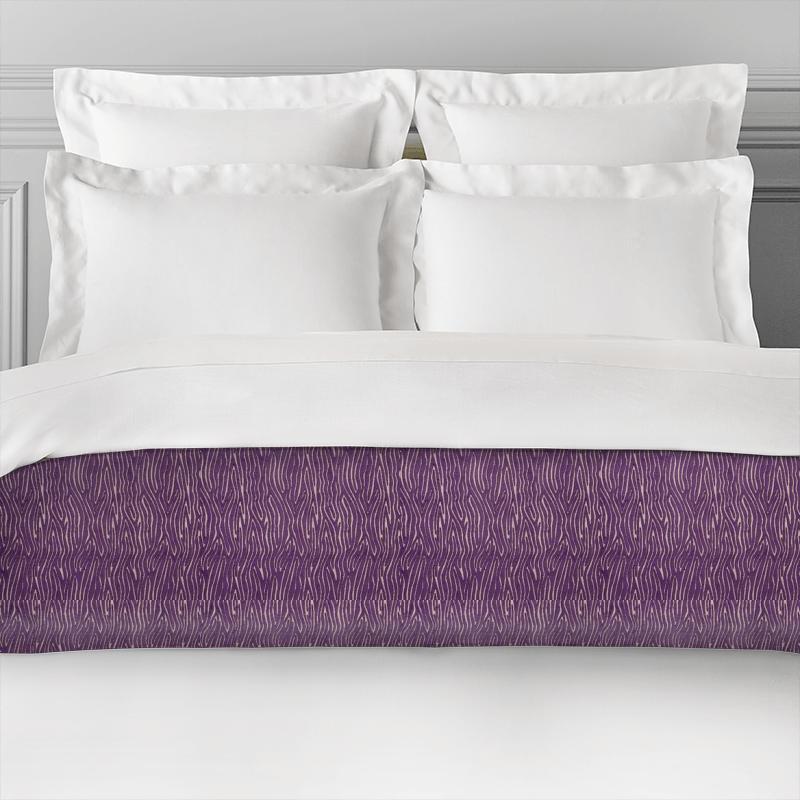 Clarke and Clarke Dimensions Onda Damson Bed Runner