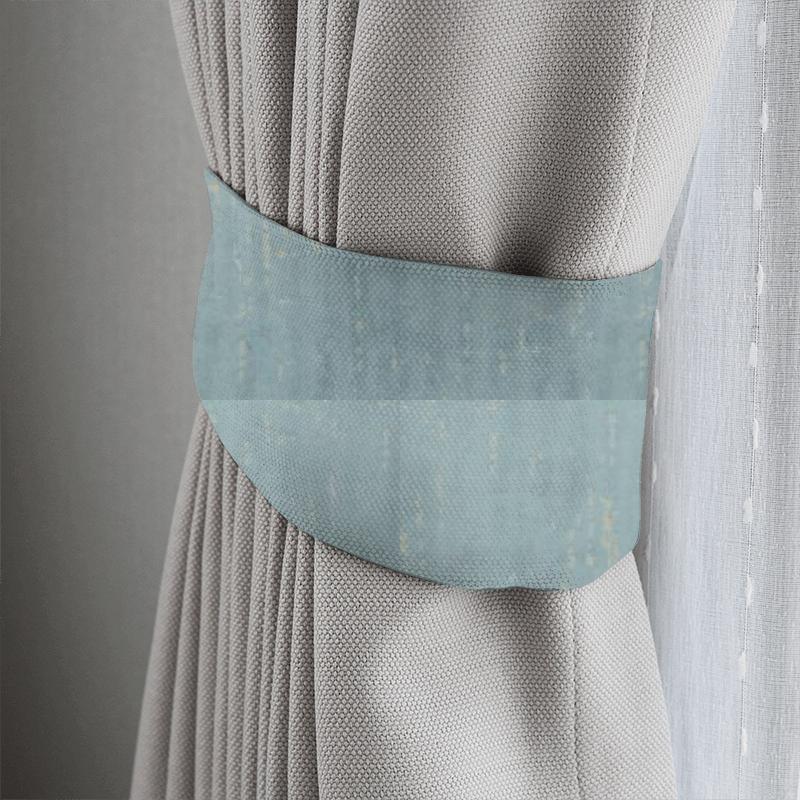 Clarke and Clarke Dimensions Aurora Aqua Tieback