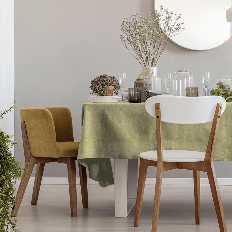 Clarke and Clarke Dimensions Patina Citrus Tablecloth