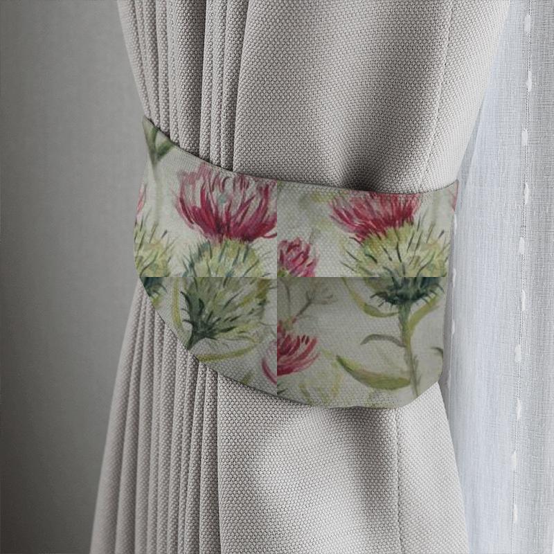 Voyage Decoration Country Book Thistle Glen Summer Tieback