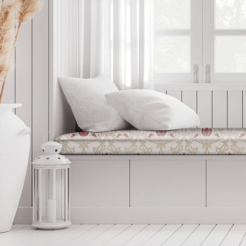 iLiv Swatchbox Lalique Ruby Box Cushion