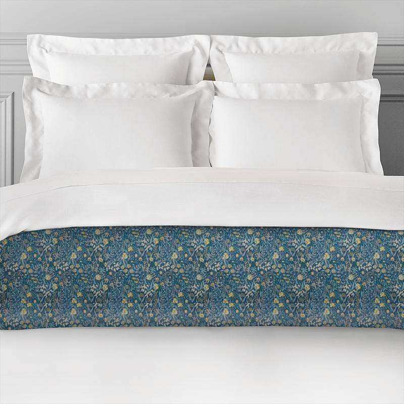 iLiv Cotswold Cotswold Prussian Bed Runner