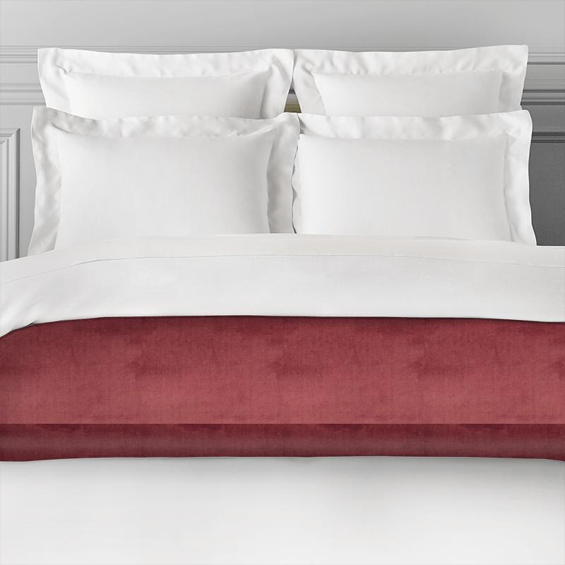 Prestigious Textiles Velour Velour Damson Bed Runner