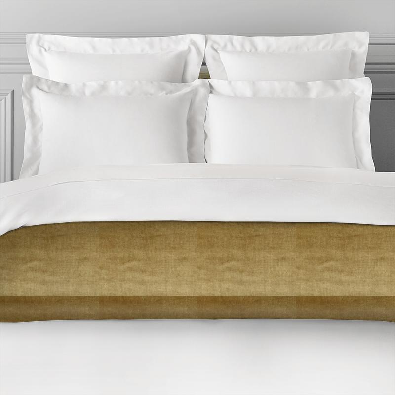 Prestigious Textiles Velour Velour Gold Bed Runner