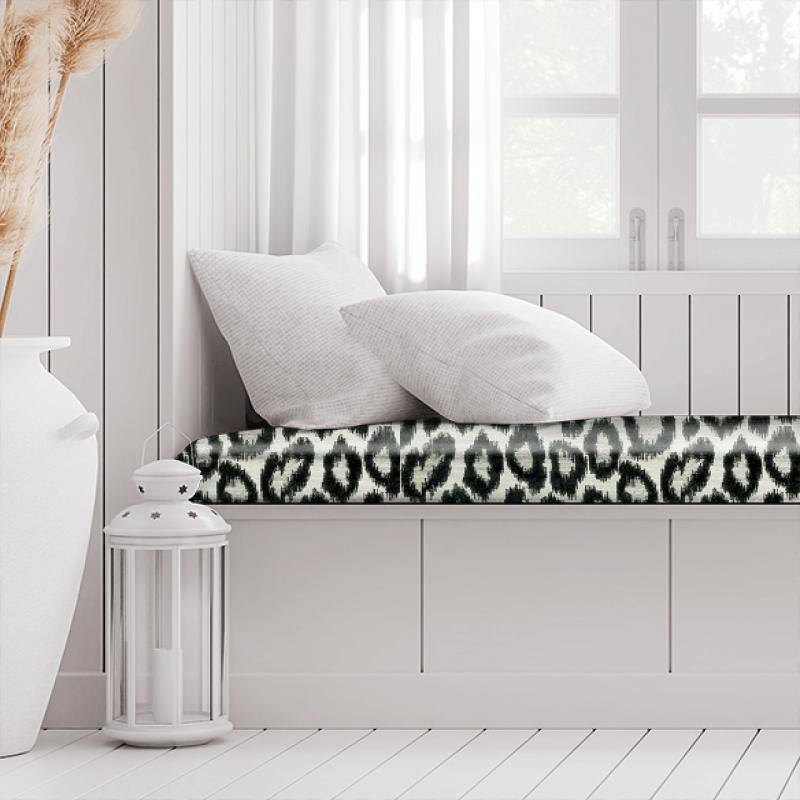 Clarke and Clarke Black & White Bw1039 Black / White Box Cushion