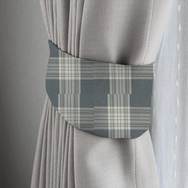 Clarke and Clarke Glenmore Glenmore Flannel Tieback