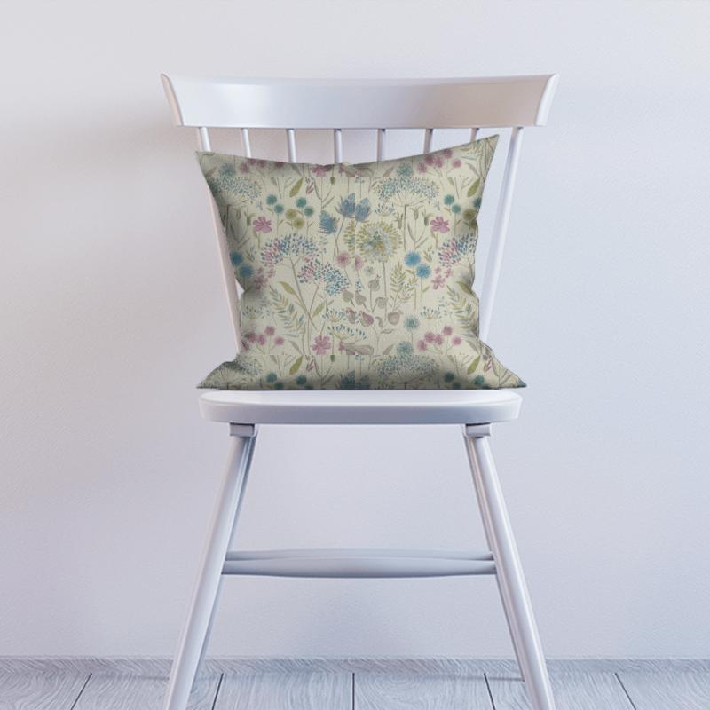 Voyage Decoration Diffusion Weaves Flora Cream Spring Cushion