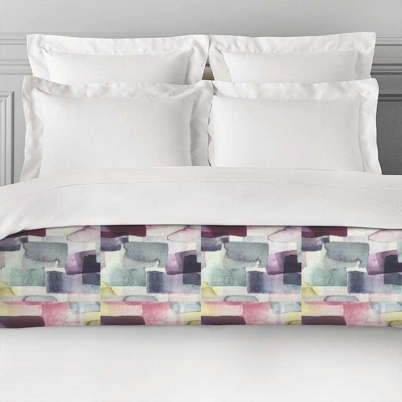 Voyage Decoration Equator Prints Kampala Summer Bed Runner