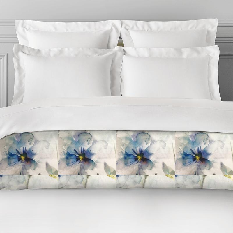 Voyage Decoration Equator Prints Samarinda Pacific Bed Runner