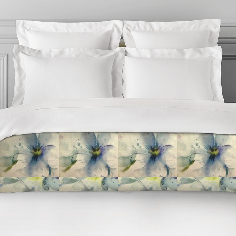 Voyage Decoration Equator Prints Samarinda Pacific Natural Bed Runner