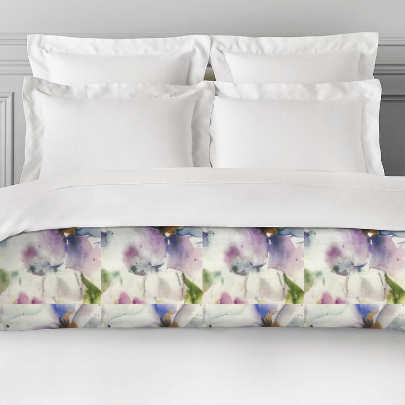 Voyage Decoration Equator Prints Samarinda Violet Bed Runner