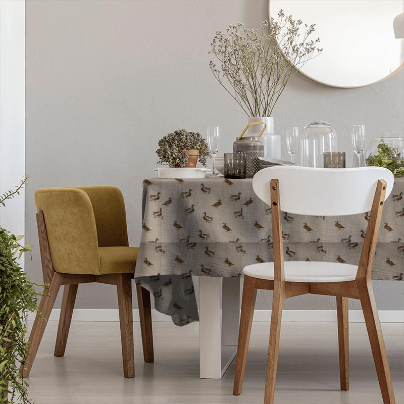 Fryetts Happy Days Mallard Natural Tablecloth