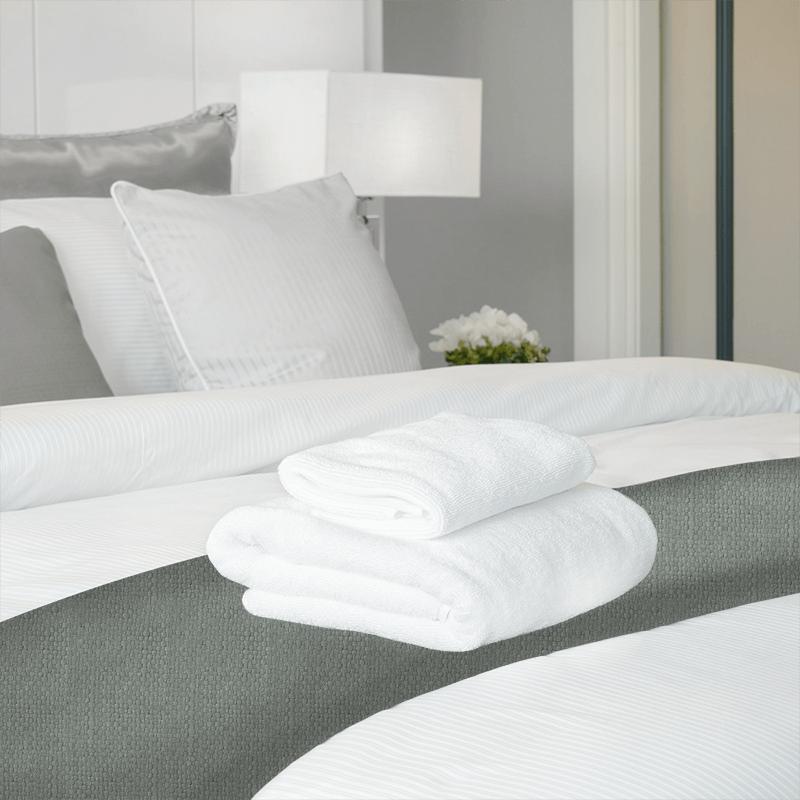 Kiloran Feather Grey Bed Runner Wemyss Kiloran Kiloran Feather Grey Bed Runner