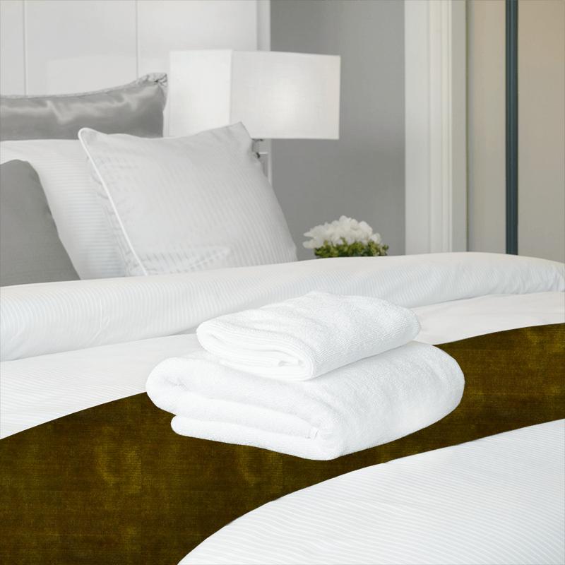 Wemyss Luxor Luxor Harvest Gold Bed Runner