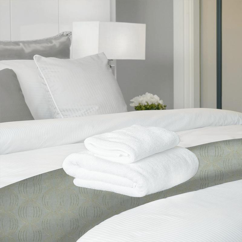 Clarke and Clarke Lusso Carraway Mineral Bed Runner