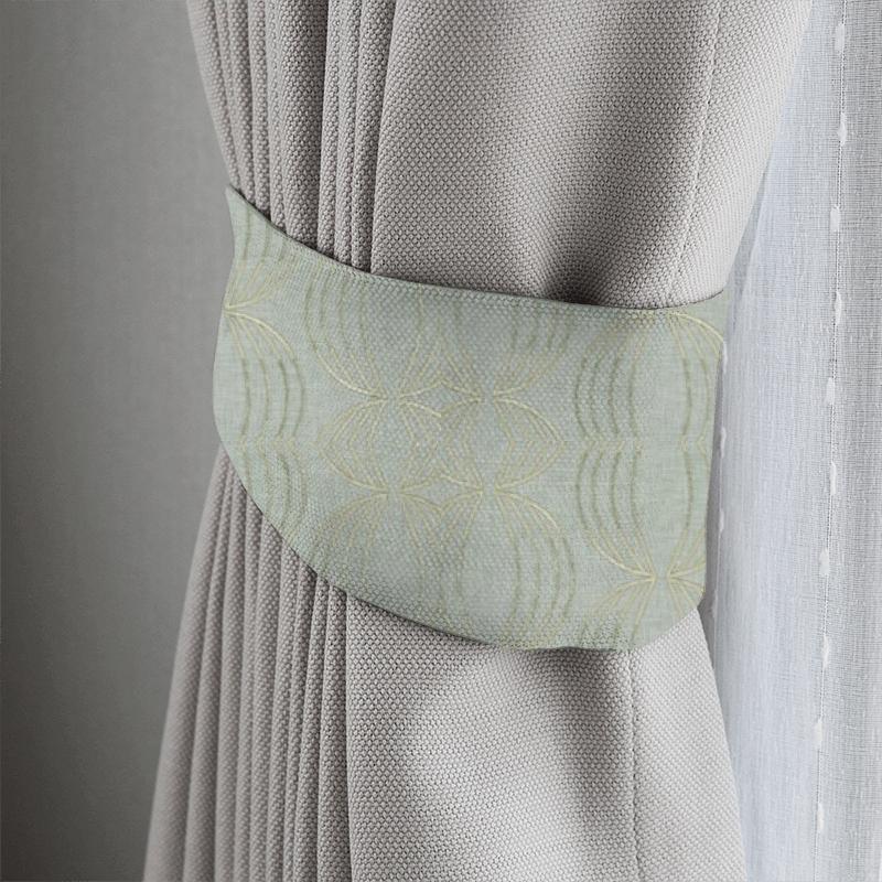 Clarke and Clarke Lusso Carraway Mineral Tieback