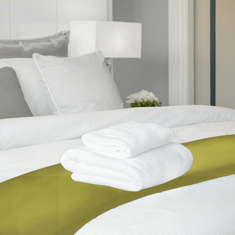 Clarke and Clarke Spectrum Spectrum Chartreuse Bed Runner
