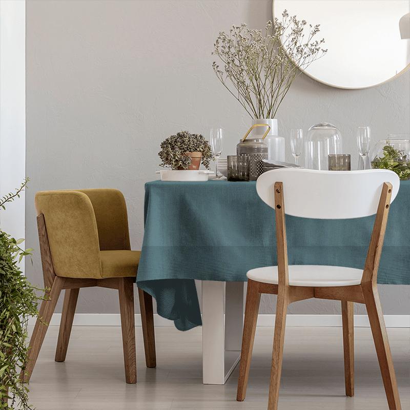Clarke and Clarke Spectrum Spectrum Kingfisher Tablecloth
