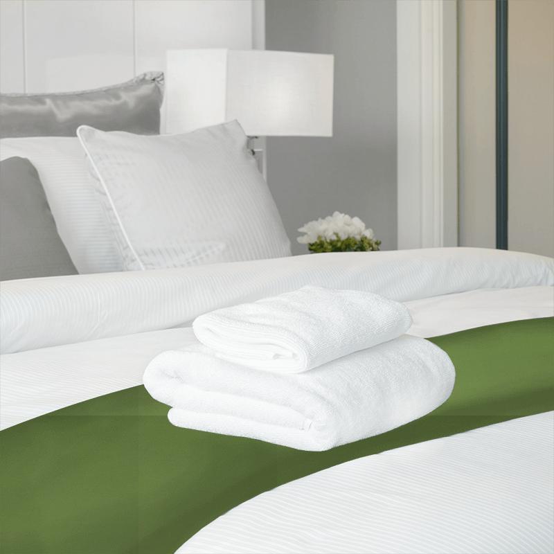 Clarke and Clarke Spectrum Spectrum Oregano Bed Runner