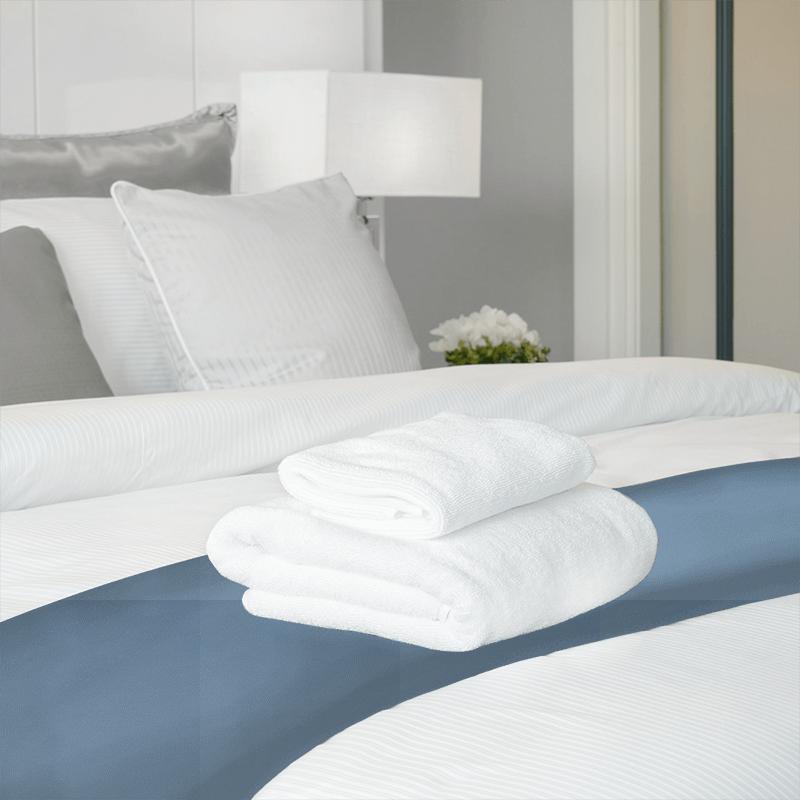 Clarke and Clarke Spectrum Spectrum Sky Bed Runner