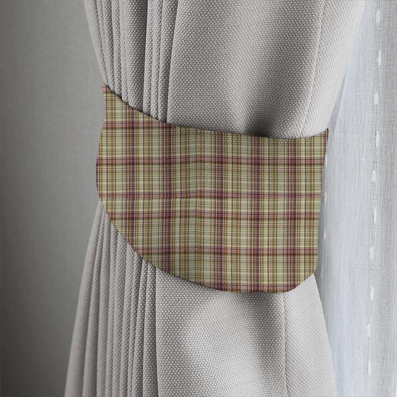 iLiv Highgrove Byron Auburn Tieback