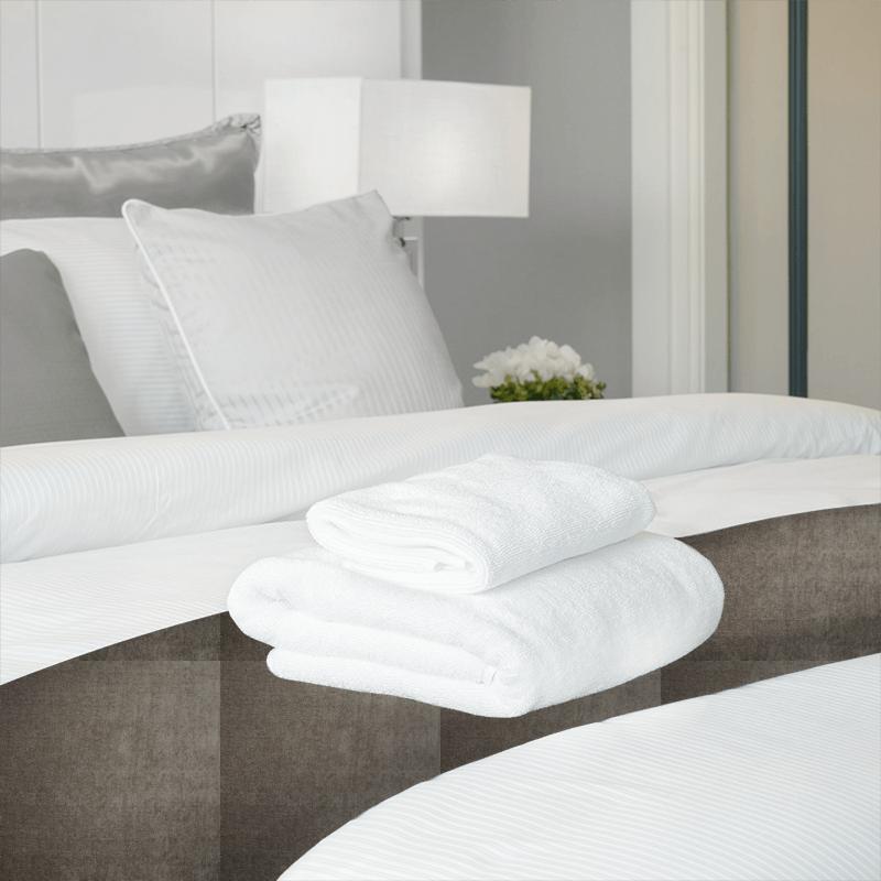 iLiv Plains Book 6 Madigan Truffle Bed Runner