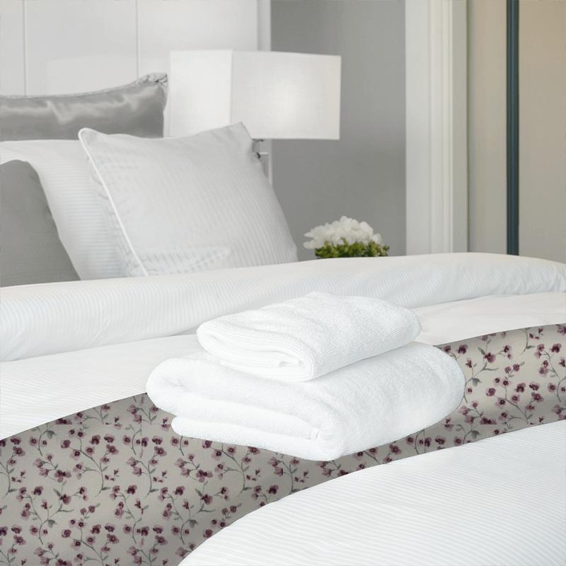 Fryetts Reno Como Grape Bed Runner
