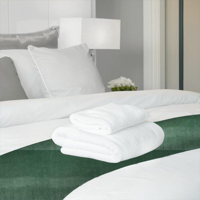 Fryetts Glamour Glamour Seafoam Bed Runner