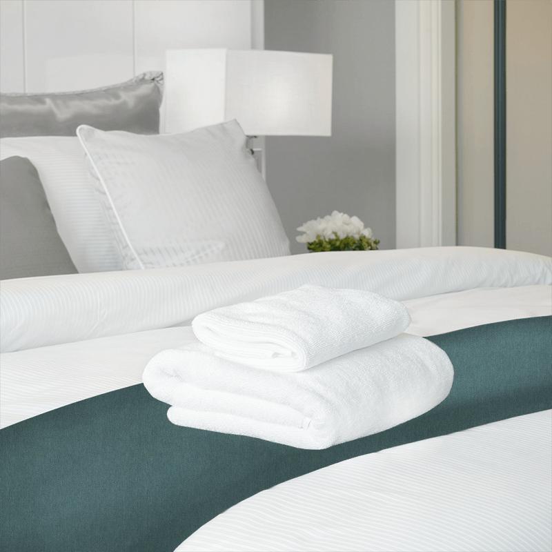 Prestigious Textiles Helston Helston Saxe Bed Runner
