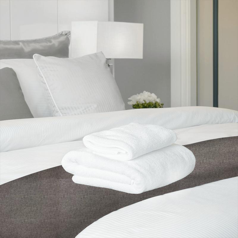 iLiv Plains & Textures 8 Zoya Ash Bed Runner