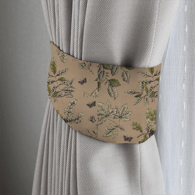 Clarke and Clarke Eden Hortus Blush Tieback