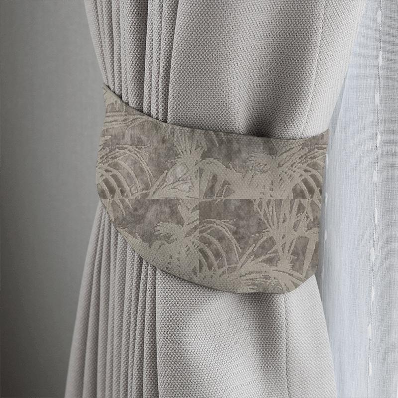 Clarke and Clarke Martello Tropicale Mocha Tieback