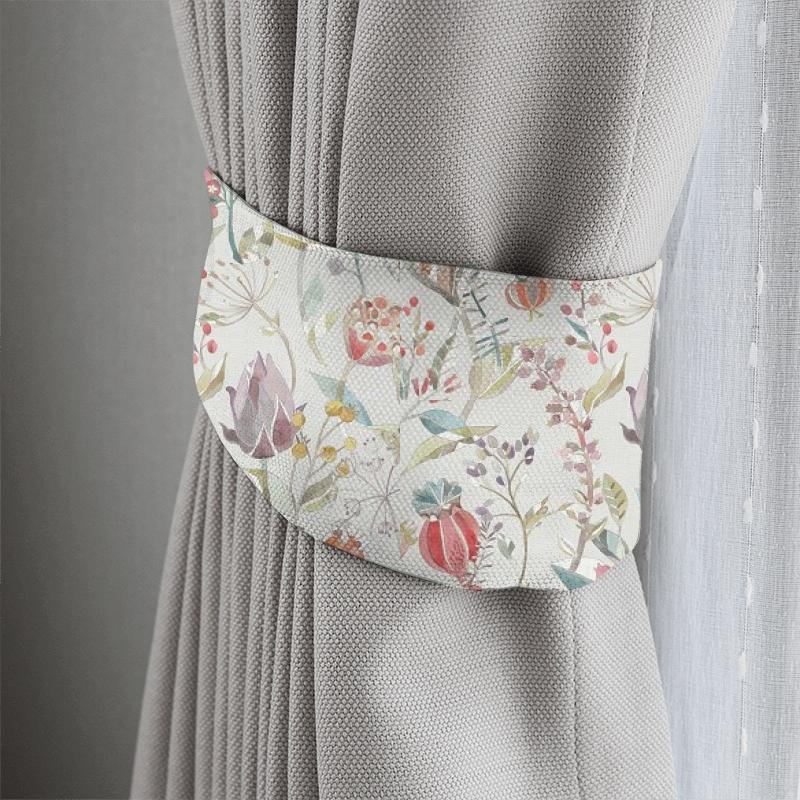 Voyage Decoration Edenmuir Kelston Cinnamon Tieback