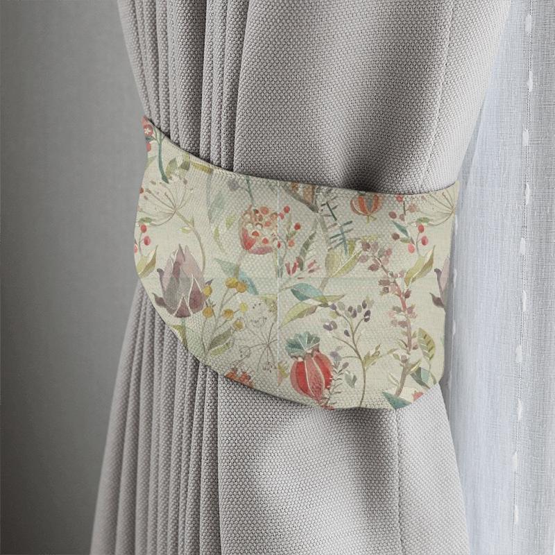 Voyage Decoration Edenmuir Kelston Cinnamon Linen Tieback