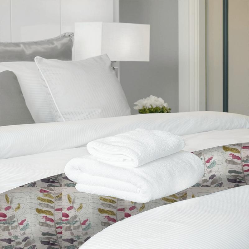 Voyage Decoration Edenmuir Witley Peacock Bed Runner