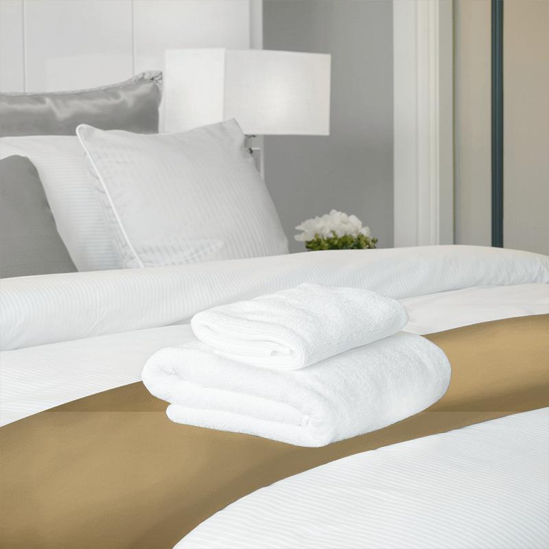 Bill Beaumont Infusion Nicole Honey Bed Runner