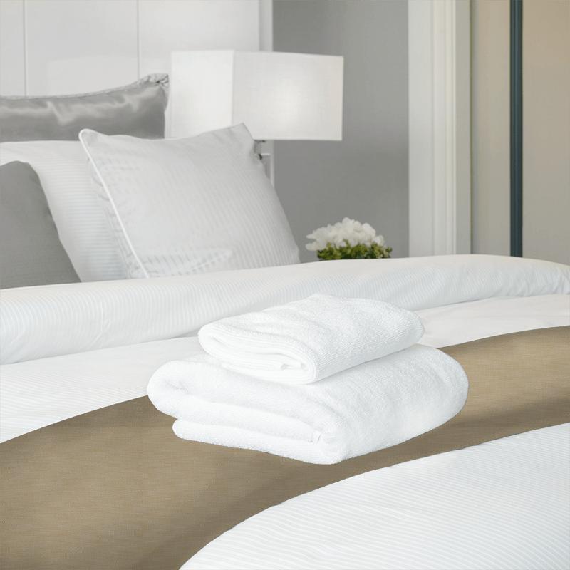 Bill Beaumont Simply Plains 2 Madelyn Macadamia Bed Runner