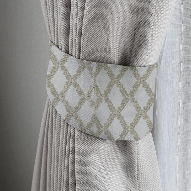 Bill Beaumont Hideaway Shelter Silver Tieback