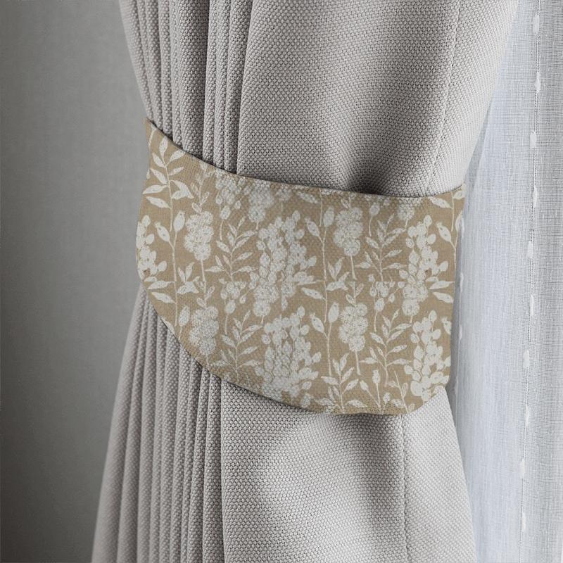 Bill Beaumont Sherwood Flora Biscuit Tieback