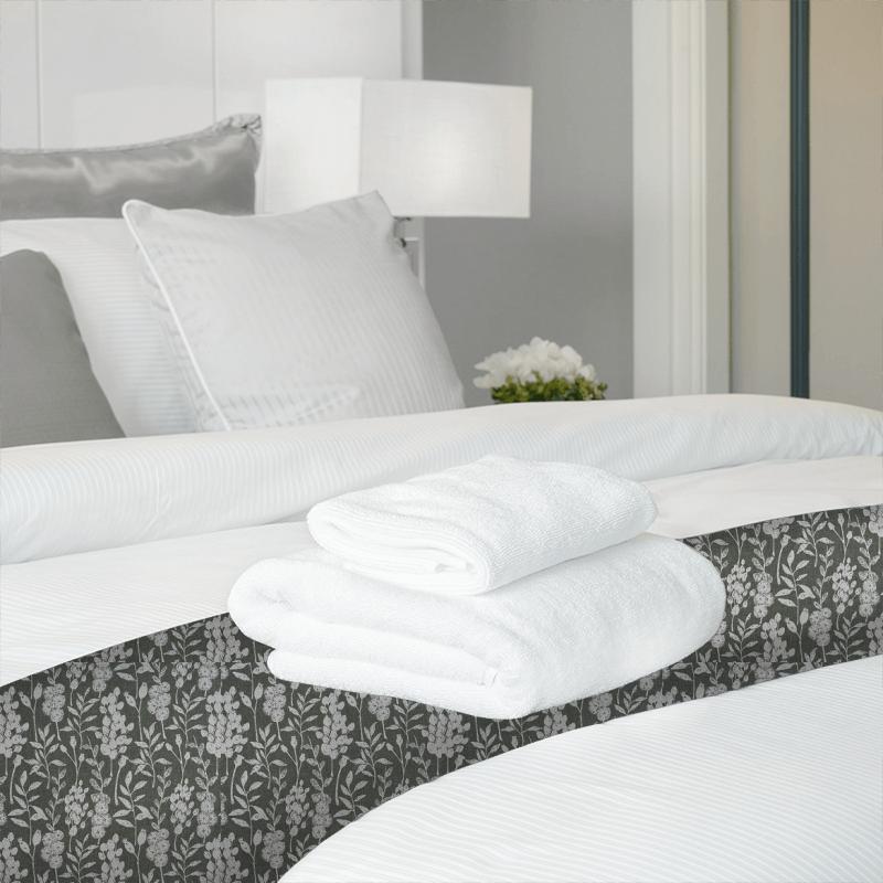 Bill Beaumont Sherwood Flora Pine Bed Runner