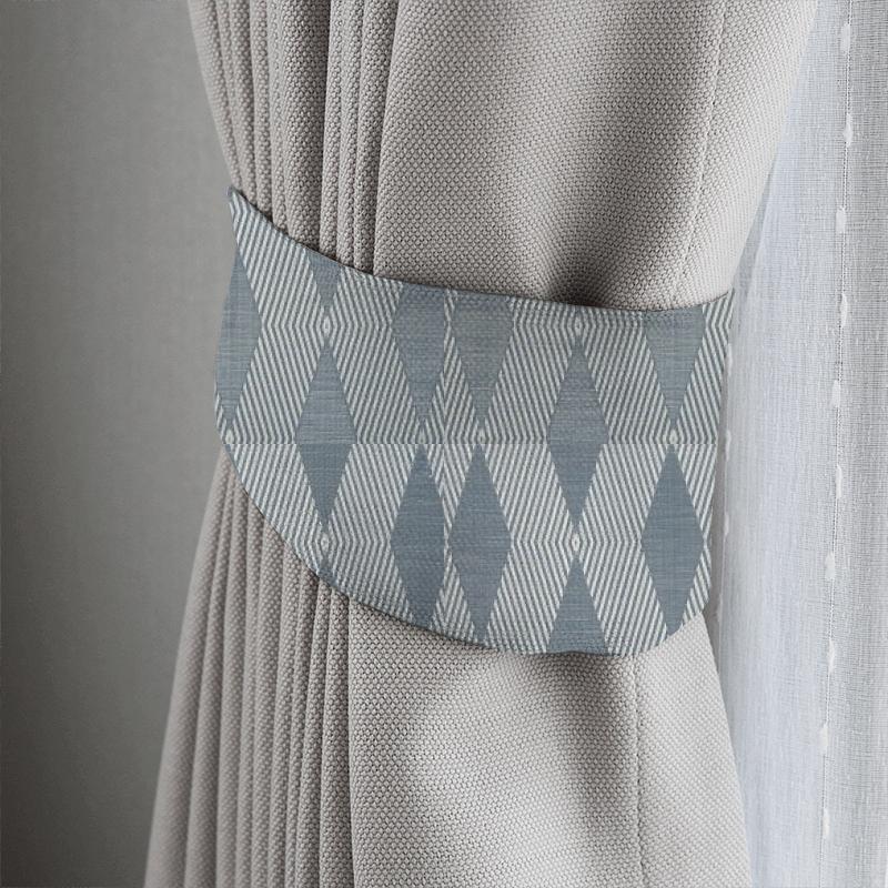 Bill Beaumont Utopia Balance Stone Blue Tieback