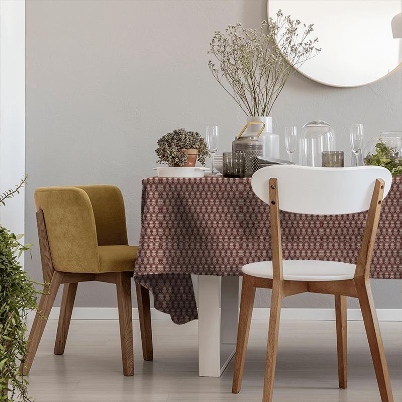 iLiv Botanist Skye Garnet Tablecloth