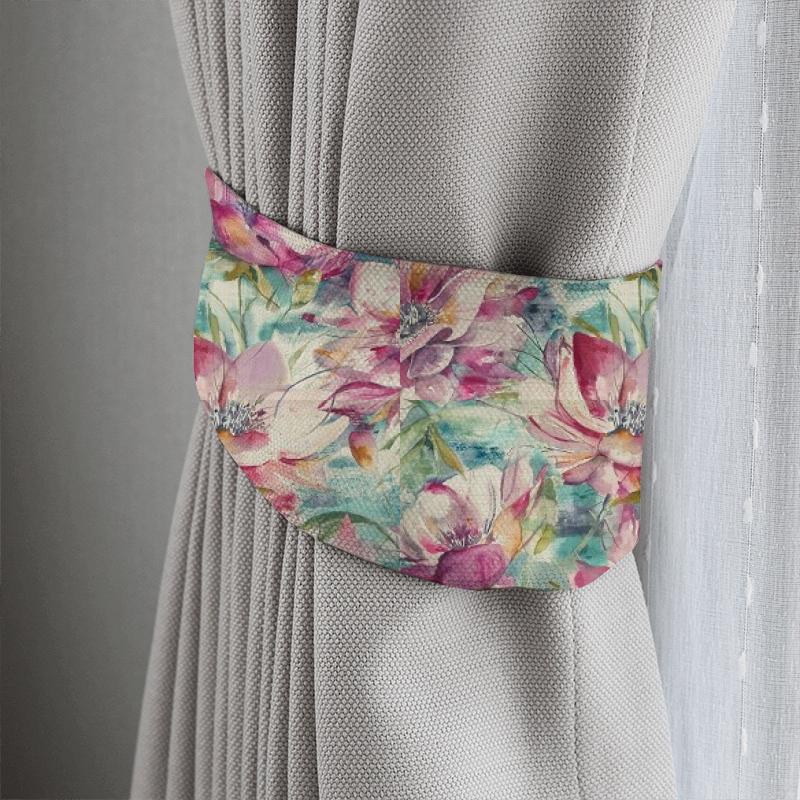 Voyage Decoration Country Book Dusky Blooms Sweetpea Tieback