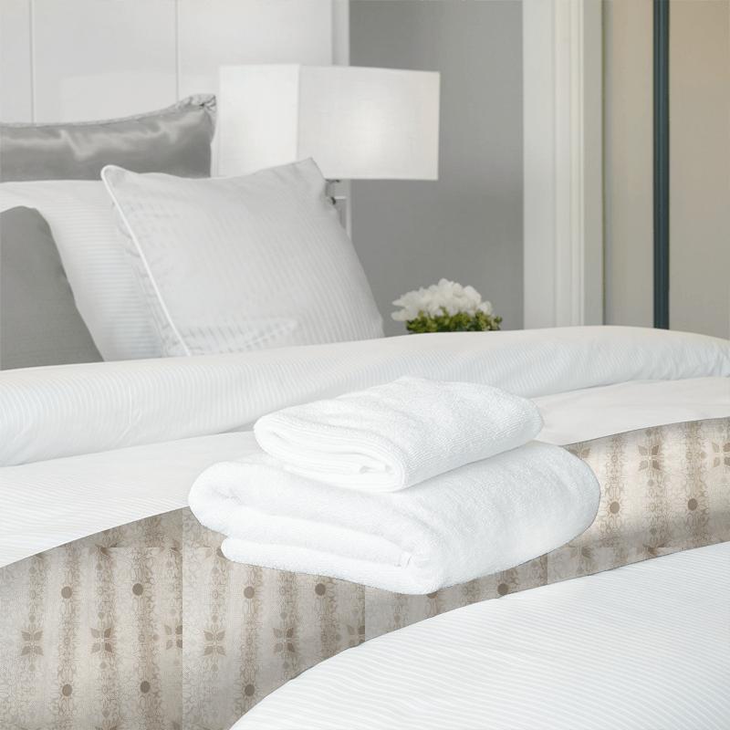 William Morris Morris Pure Fabrics Pure Net Ceiling Applique Barley Bed Runner