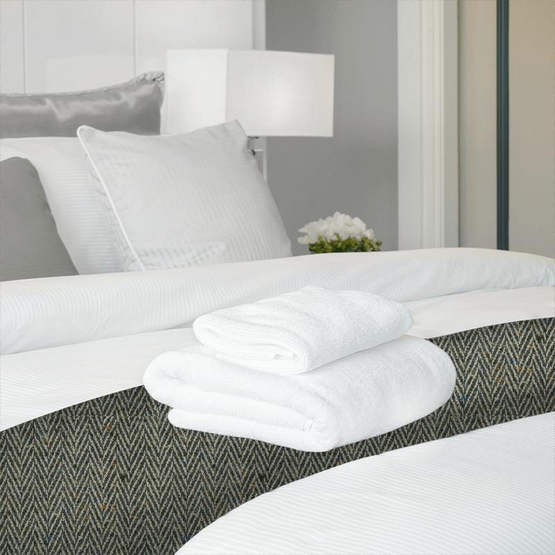 Zoffany Jaipur Weaves Banyan Moss Bed Runner