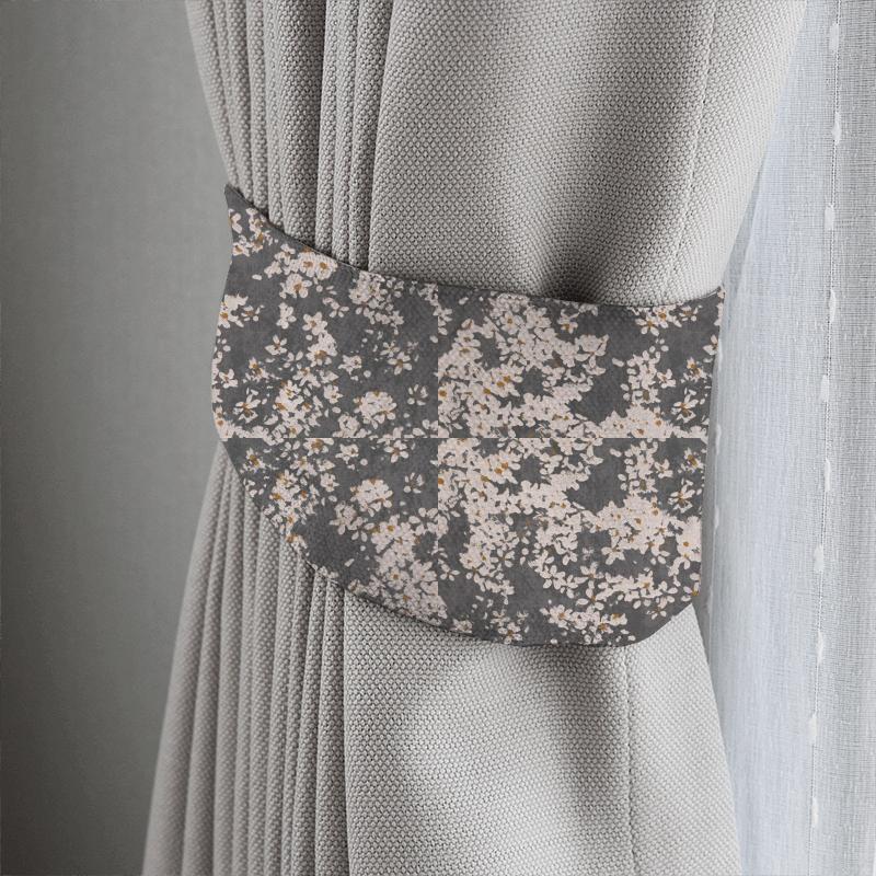 Romo Floris Tiami Grey Seal Tieback
